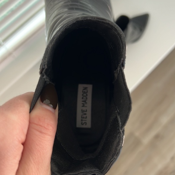 Steve Madden booties - Picture 14 of 14